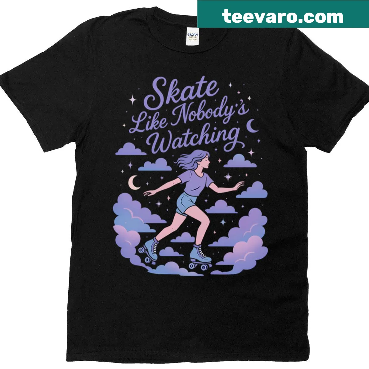 Pastel t-shirt with the text 'Skate Like Nobody's Watching' for skaters. — on a men's t-shirt