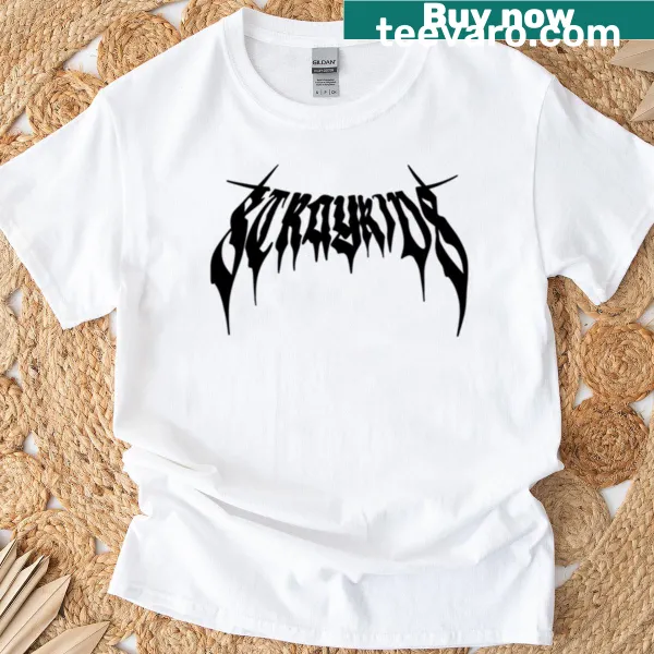 Stray Kids logo t-shirt for the Dominate Tour