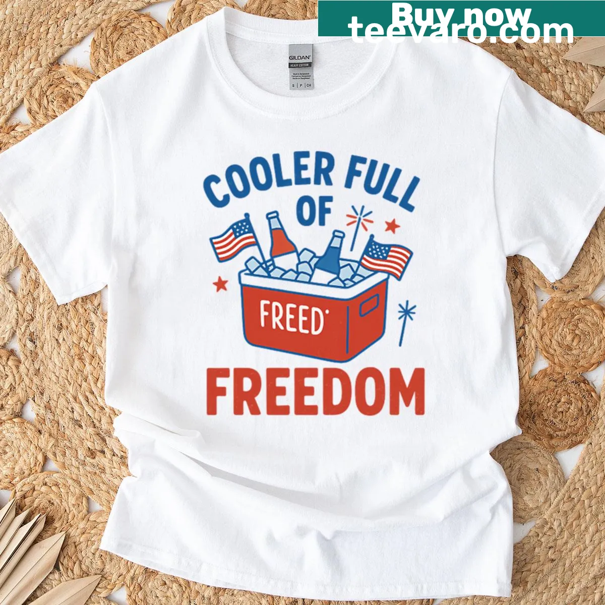 Illustrated T-shirt of a cooler representing freedom and patriotism — on a men's t-shirt