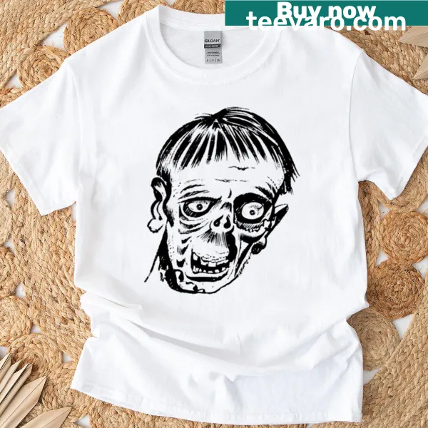 Oversized T-shirt featuring bold Hellozombie graphic