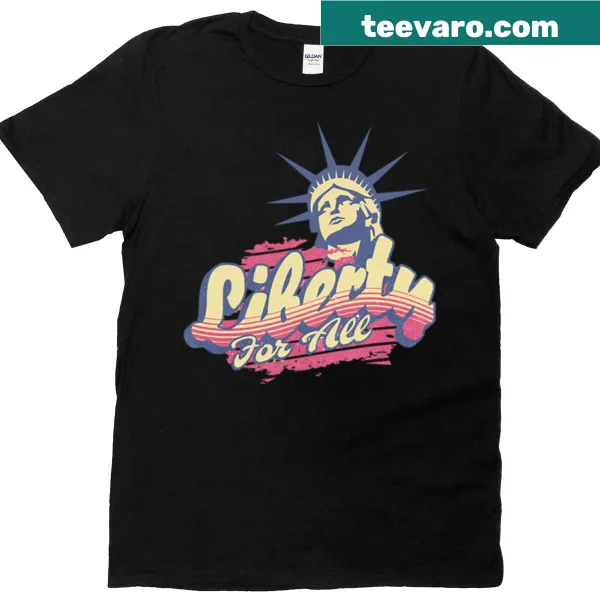 Oversized t-shirt featuring an illustration of the Statue of Liberty for Fourth of July