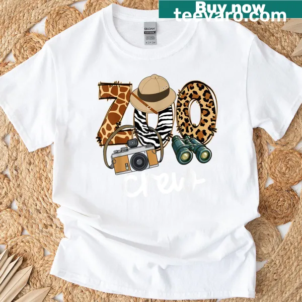 Kids T-shirt featuring Zoo Crew Leonard and safari animals
