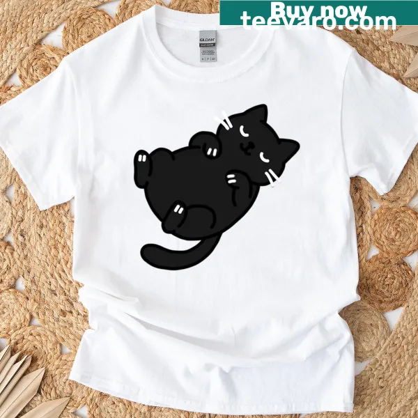 Illustration of a cat lying on its back on a t-shirt