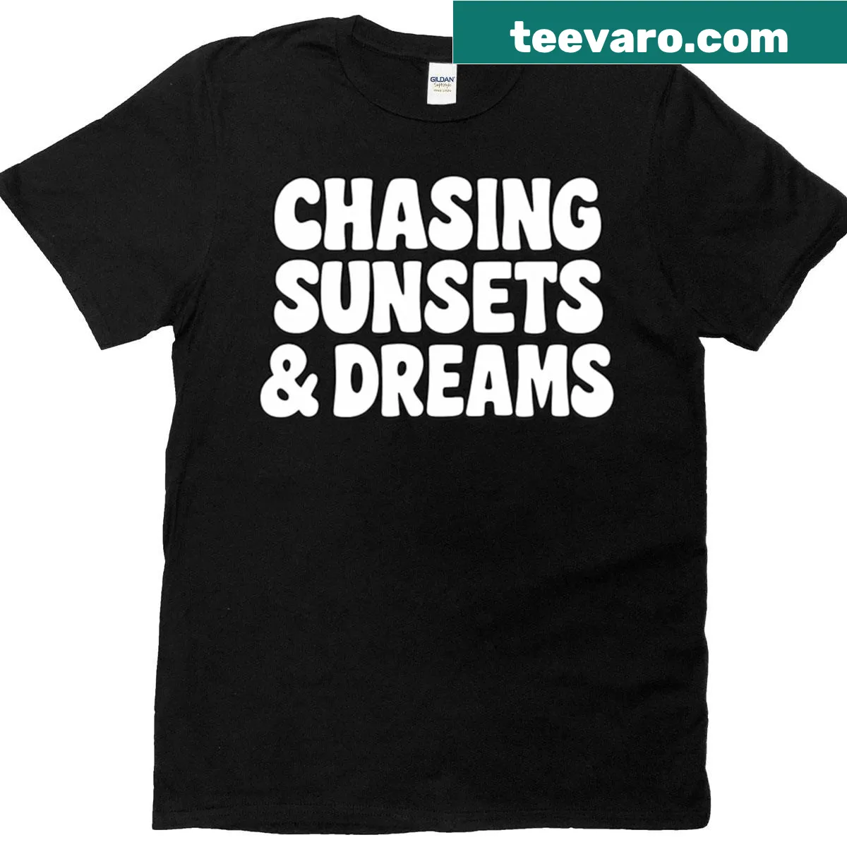 Typography T-shirt with the message 'Chasing Sunsets And Dreams' — on a men's t-shirt
