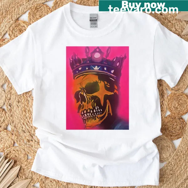 Skull King T-shirt featuring a bold graphic of a crowned skull