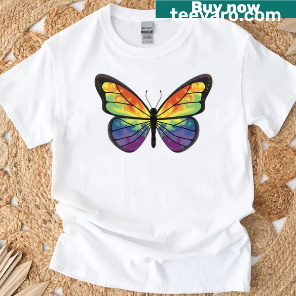 Abstract T-shirt featuring prismatic beauty design