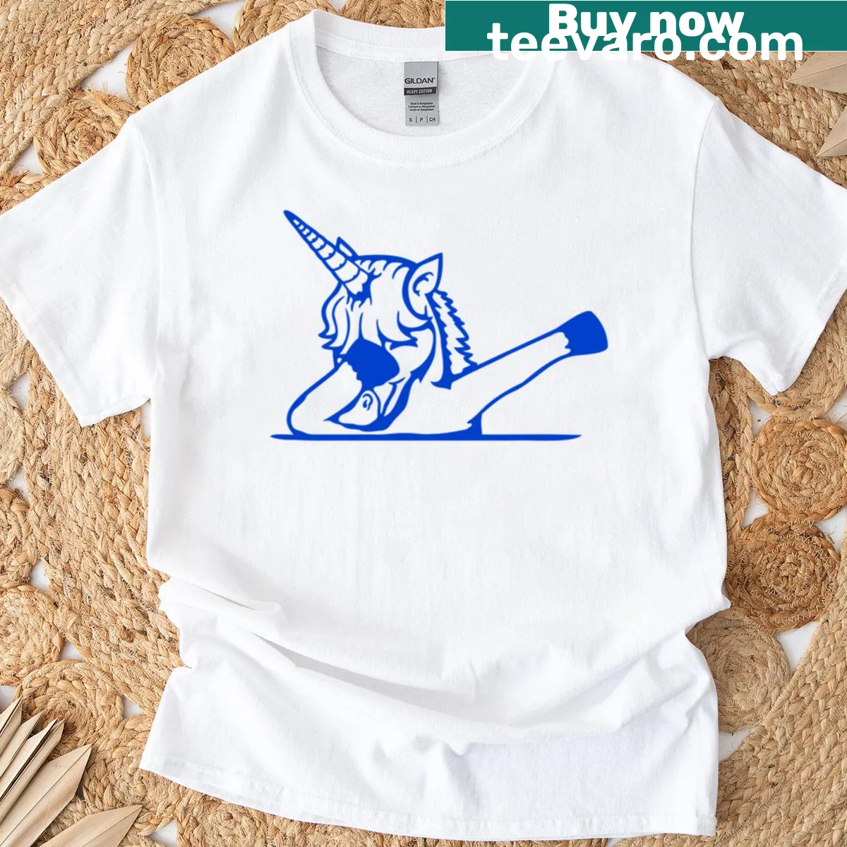 Cartoon unicorn dabbing behind a fence on a T-shirt — on a men's t-shirt