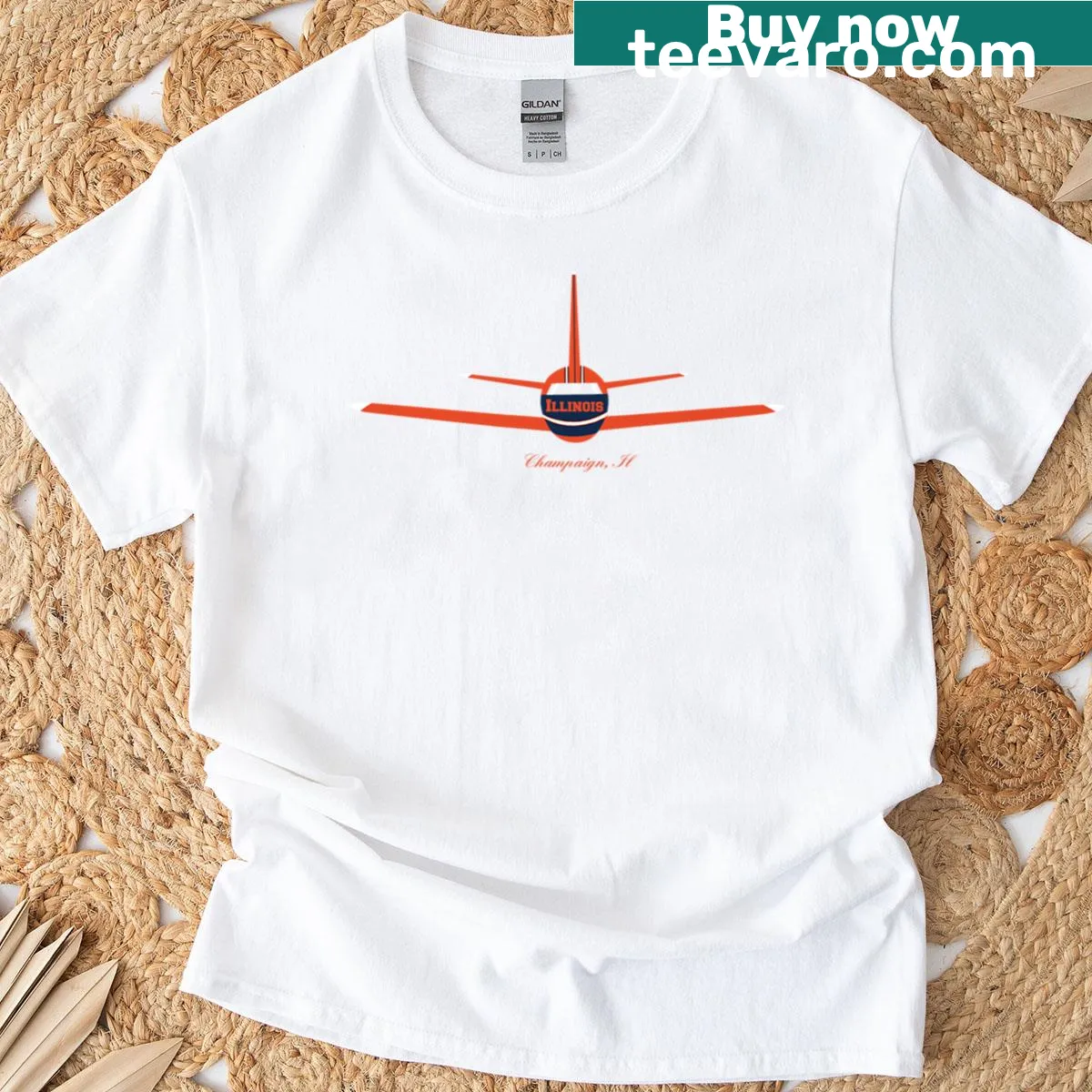 Oversized T-shirt with an airplane logo and Champagne Illinois text — on a men's t-shirt