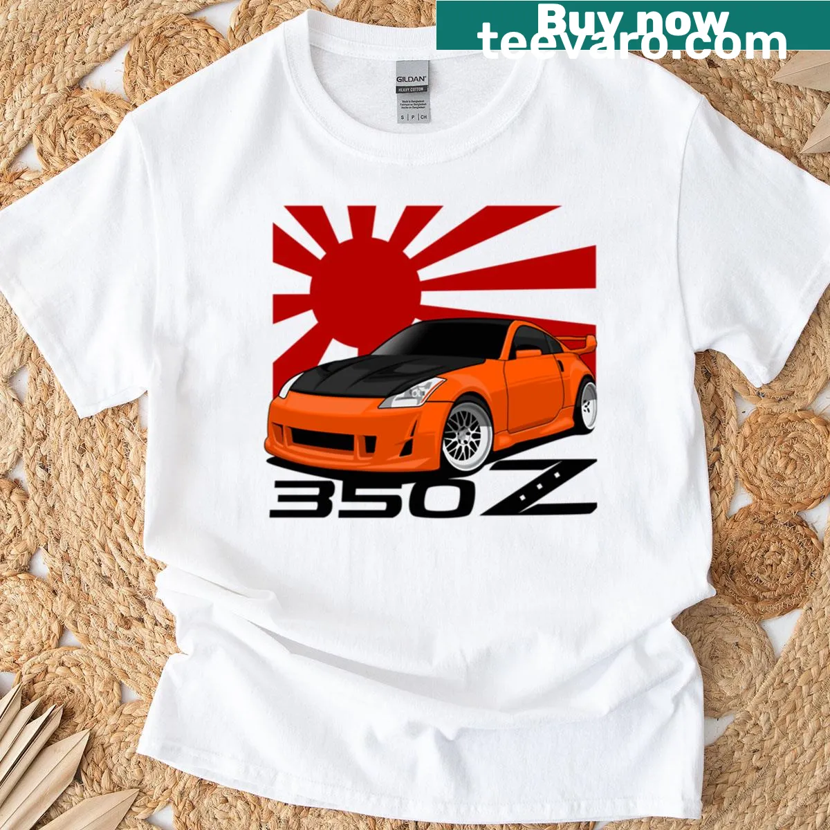 Detailed vector illustration of Nissan 350z on t-shirt — on a men's t-shirt