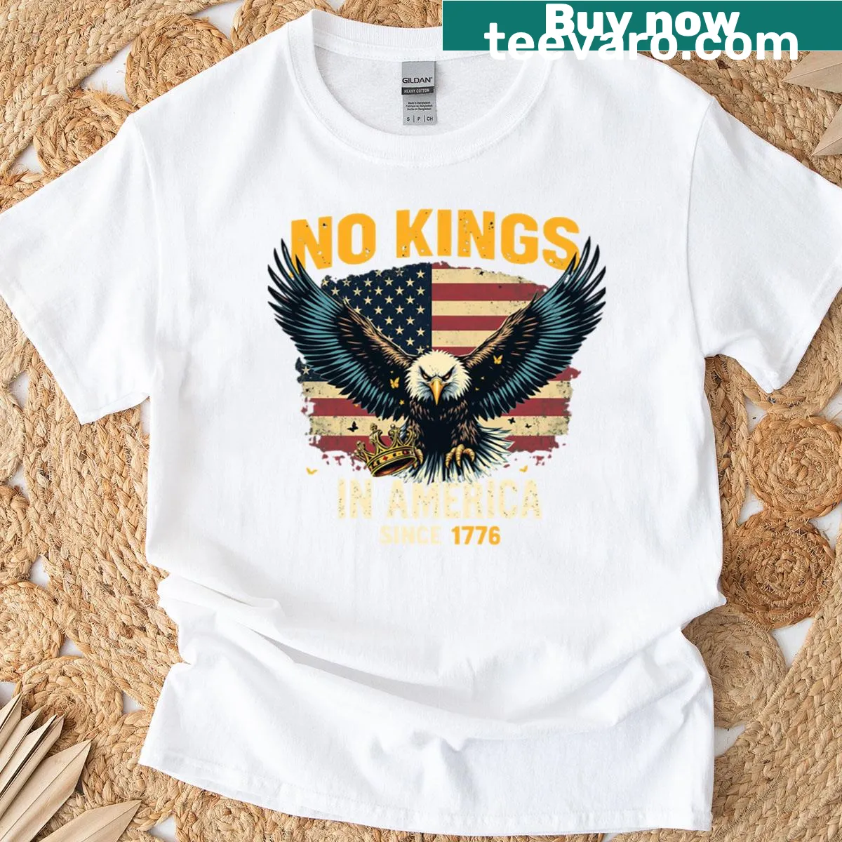 Oversized tee with eagle graphic and text 'No Kings In America Since 1776' — on a men's t-shirt