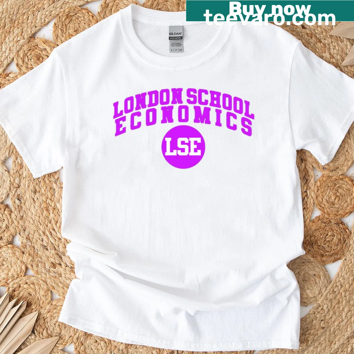 Oversized t-shirt with a minimalist Lse logo design — on a men's t-shirt