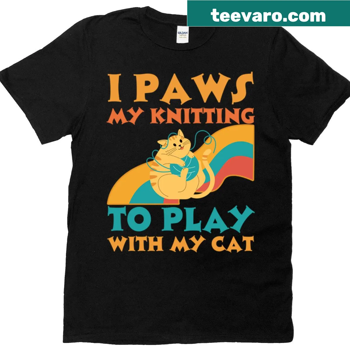 T-shirt with the text about knitting and cats — on a men's t-shirt