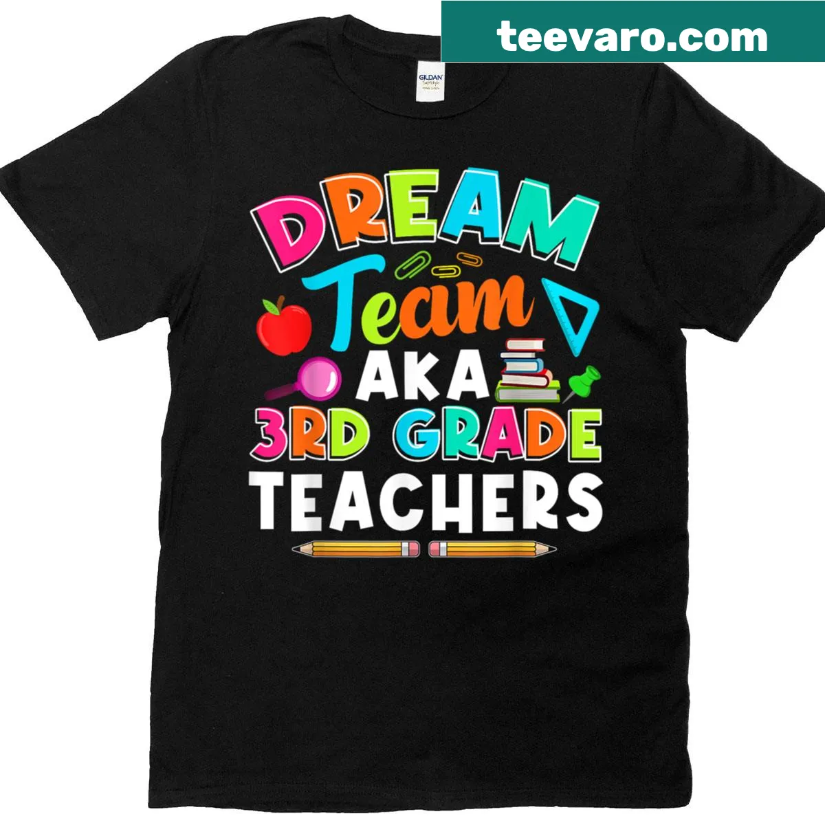 T-shirt with Dream Team 3rd Grade Teacher text for educators — on a men's t-shirt