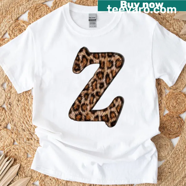 T-shirt with a leopard print letter 'Z' design