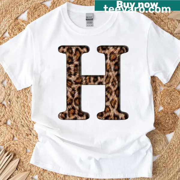 Leopard print letter H graphic on a stylish T-shirt