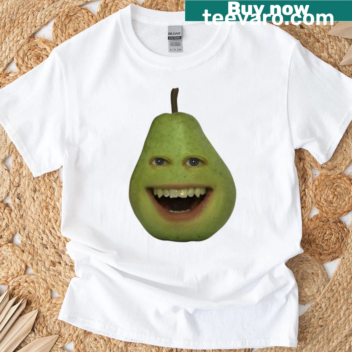 Cartoon pear with a grin from Annoying Orange series on a T-shirt — on a men's t-shirt