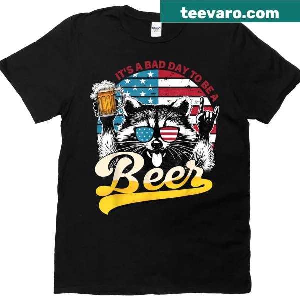 4th of July raccoon graphic T-shirt with beer