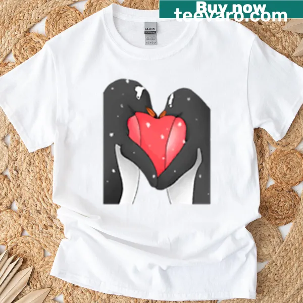 Illustration of two penguins in love on a T-shirt