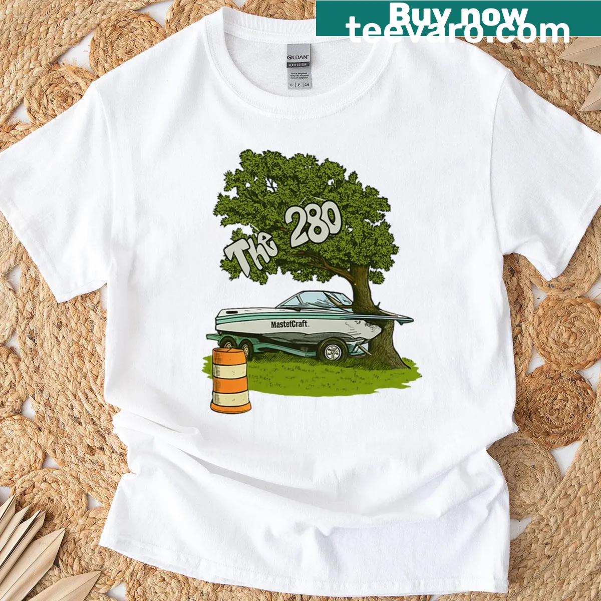 Illustration of a 280 Master Craft boat on an oversized T-shirt — on a men's t-shirt