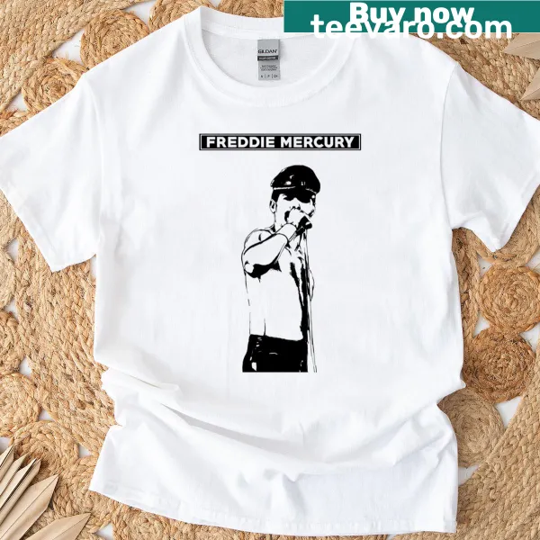 Retro 80s graphic t-shirt with nostalgic elements