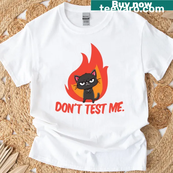 Angry cat illustration on a striking oversized T-shirt for cat lovers