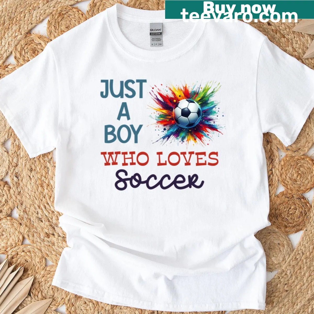 Illustration T-shirt showing a boy who loves soccer — on a men's t-shirt