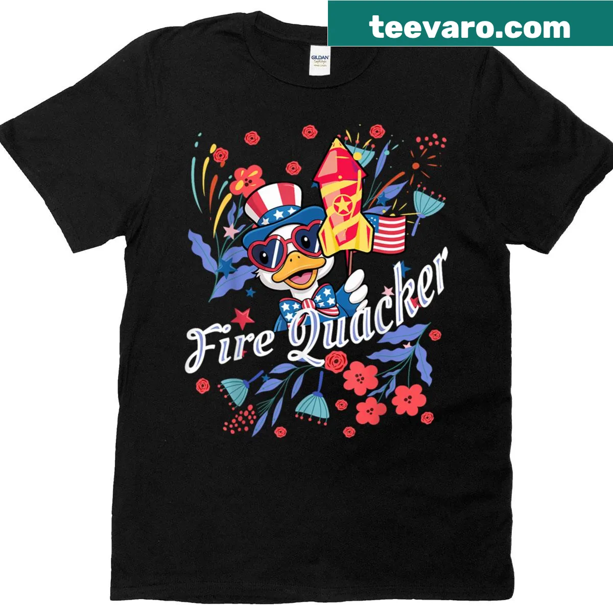 Boho floral duck graphic for women on the 4th of July — on a men's t-shirt