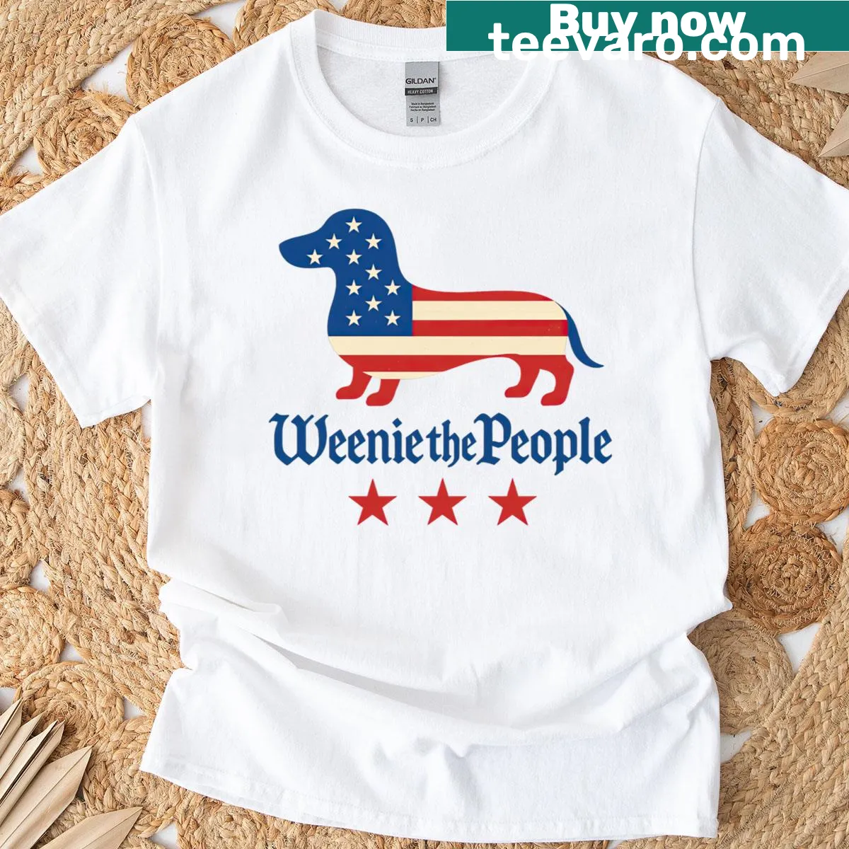 4th of July T-shirt with dachshund and 'Weenie The People' text — on a men's t-shirt