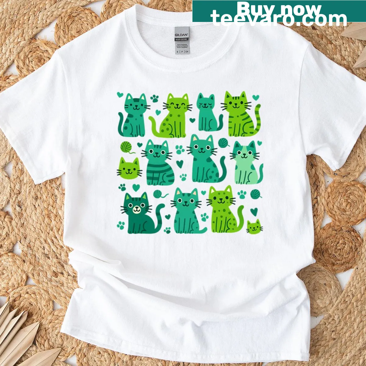 Oversized T-shirt with cute illustrations of little green cats. — on a men's t-shirt