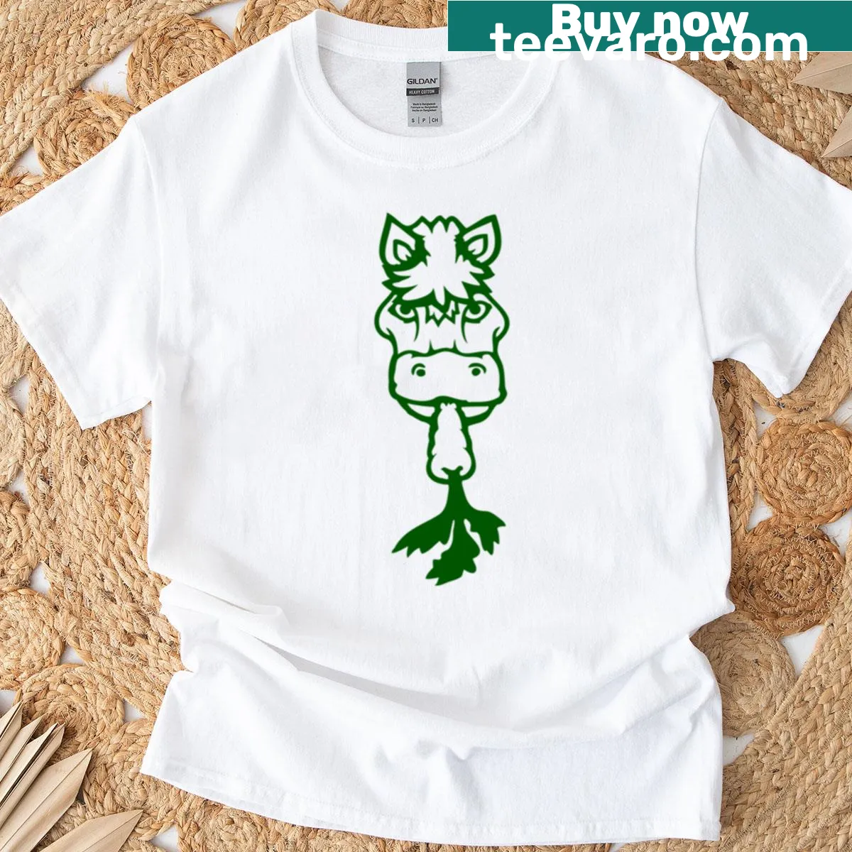 Cartoon horse eating a carrot on a playful t-shirt for kids — on a men's t-shirt
