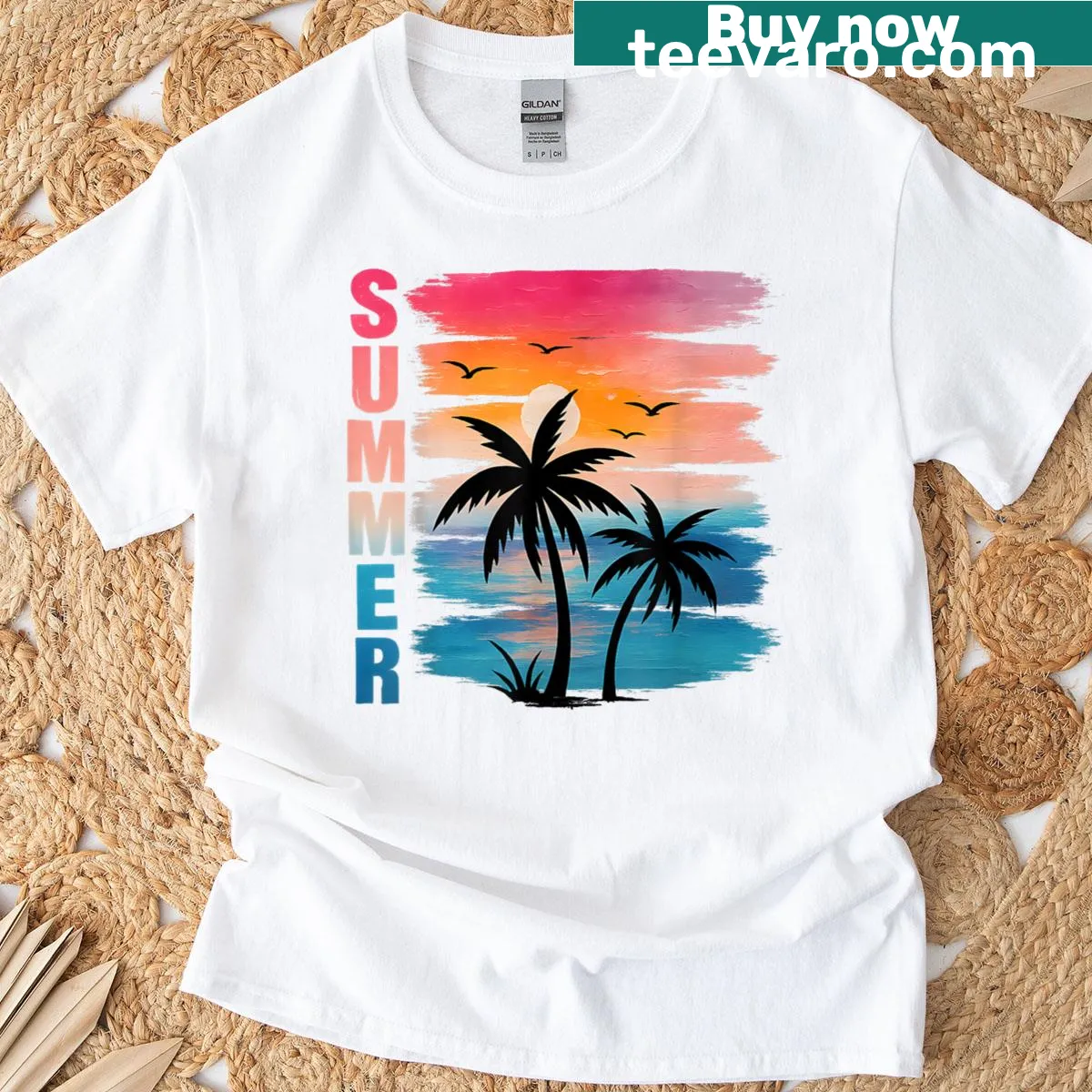 Illustration of palm trees, perfect for beach lovers. — on a men's t-shirt