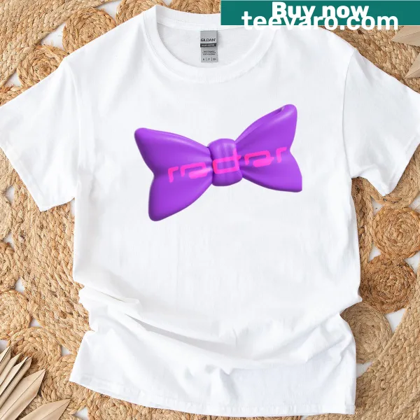 T-shirt with the phrase 'Unseen And Unheard' in stylish font