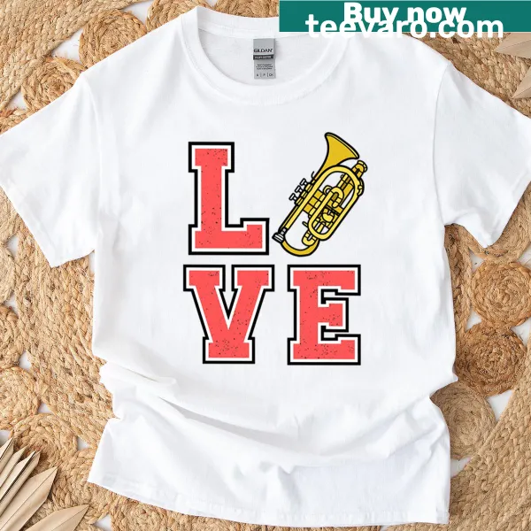 Whimsical illustration of a cornet filled with ice cream on a T-shirt