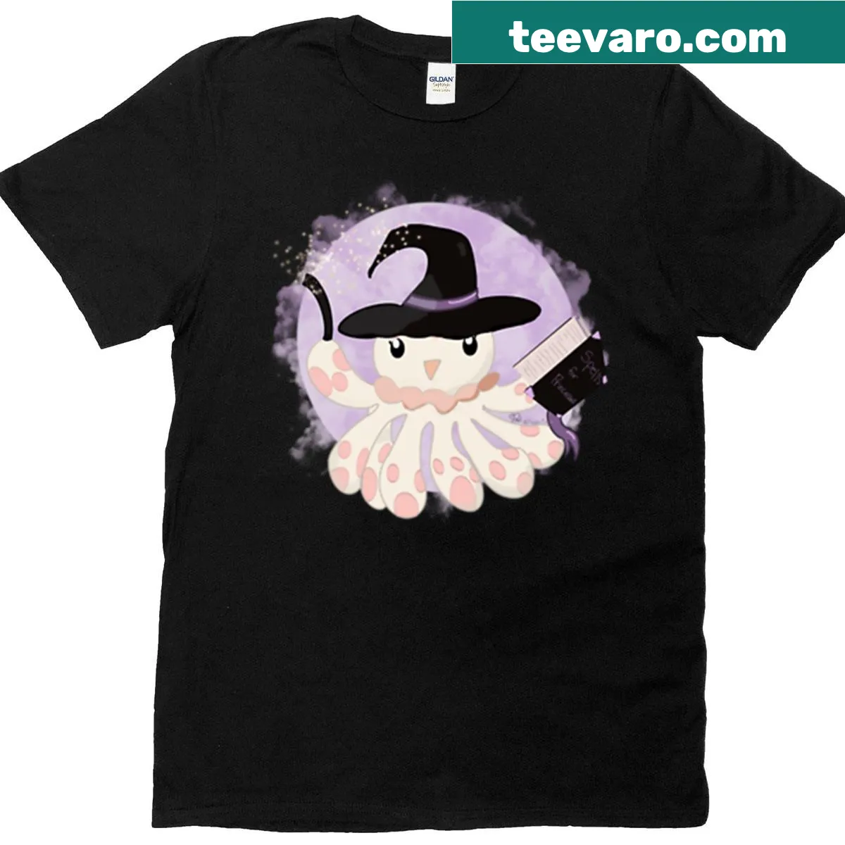 Oversized T-shirt depicting a jellyfish as a princess witch — on a men's t-shirt