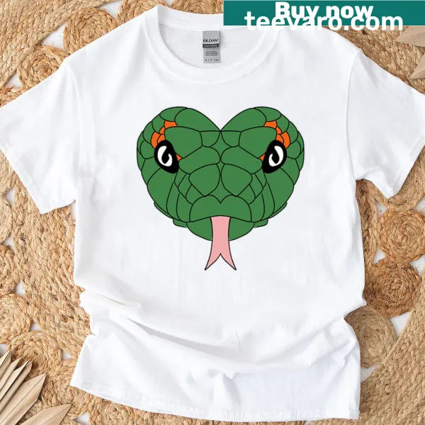 Detailed snake head graphic on t-shirt