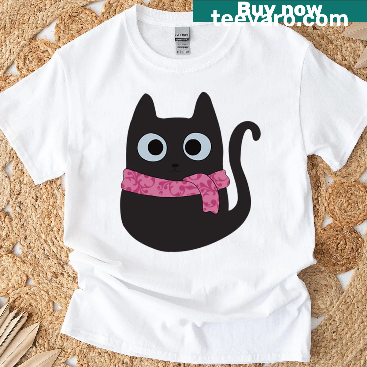 Illustration of a kitty with a pink scarf on a T-shirt — on a men's t-shirt