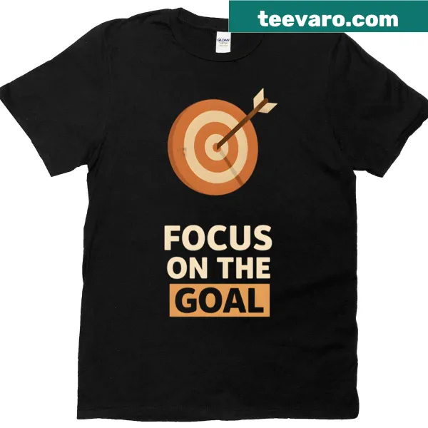 Bullseye and arrow motivational design T-shirt for goal-oriented individuals