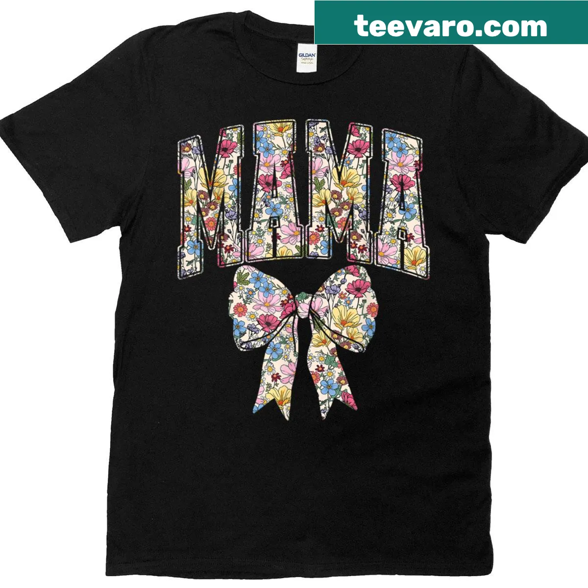Boho floral print with a bow and text for mothers — on a men's t-shirt