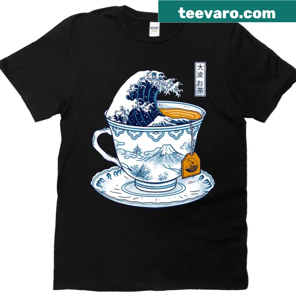 T-shirt with an illustration inspired by Kanagawa tea culture