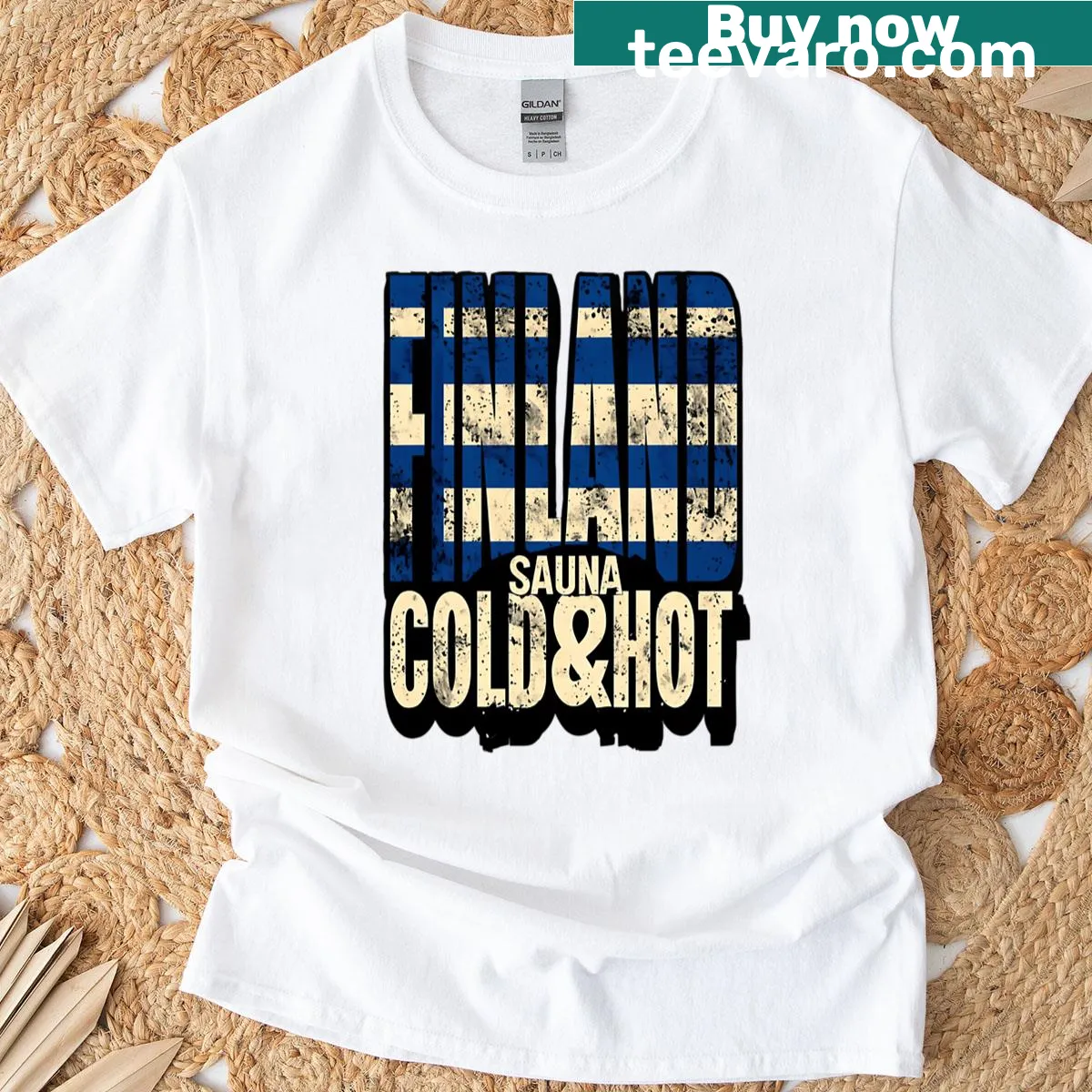 Illustration representing cold and hot sauna traditions on a t-shirt — on a men's t-shirt