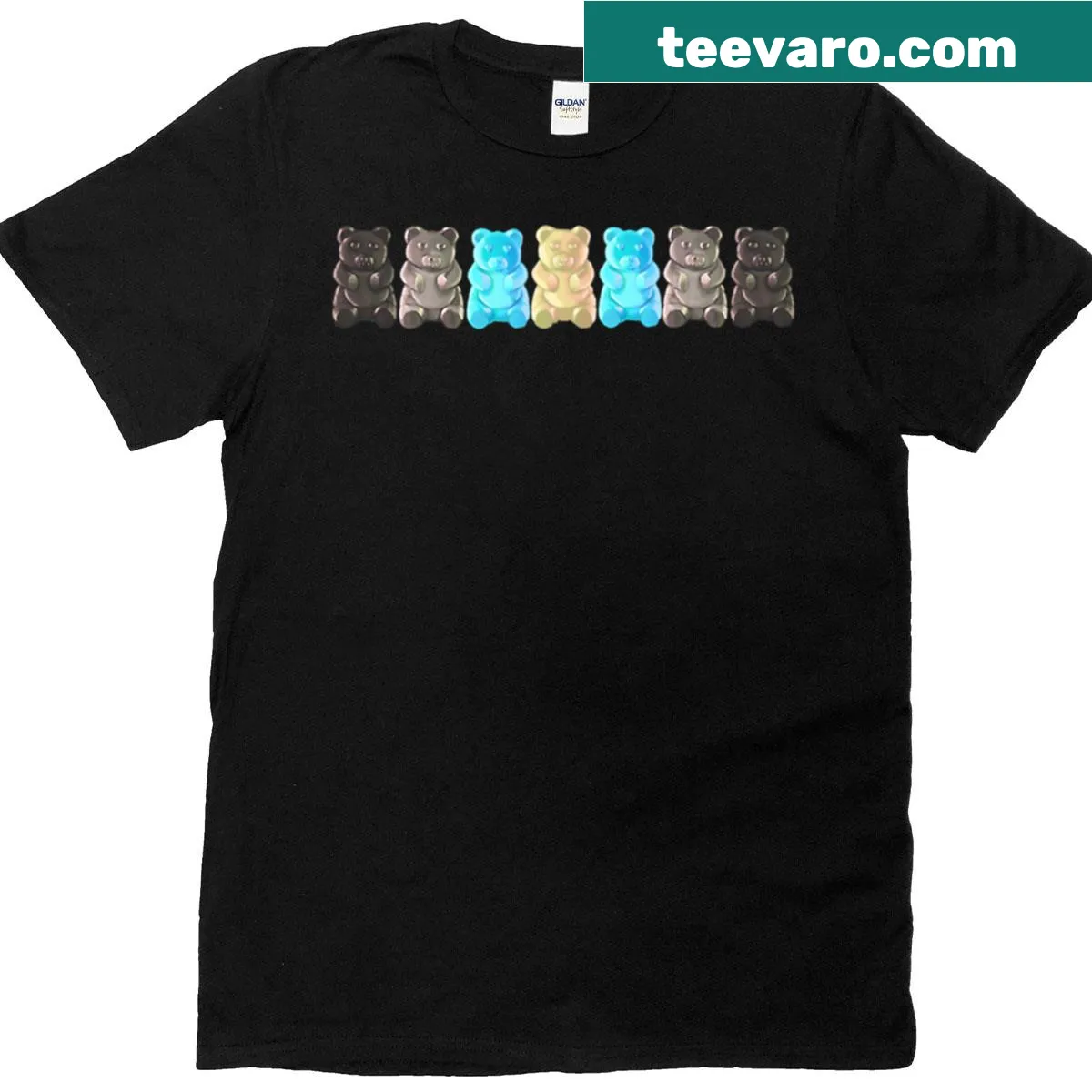 Cute T-shirt with cartoon gummy bears as cold pals — on a men's t-shirt