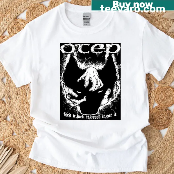 Illustrated T-shirt featuring a wolf pack design