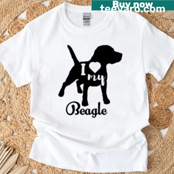 T-shirt with a charming Beagle dog logo graphic