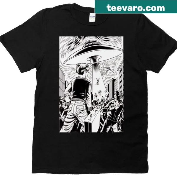 UFO illustration inspired by Charles Burns on an oversized t-shirt