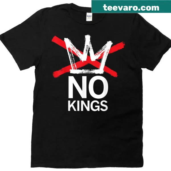 Bold t-shirt stating 'No Kings In America' promoting democracy.