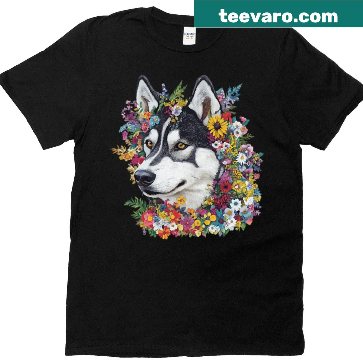 Illustration of a Siberian Husky on a t-shirt — on a men's t-shirt