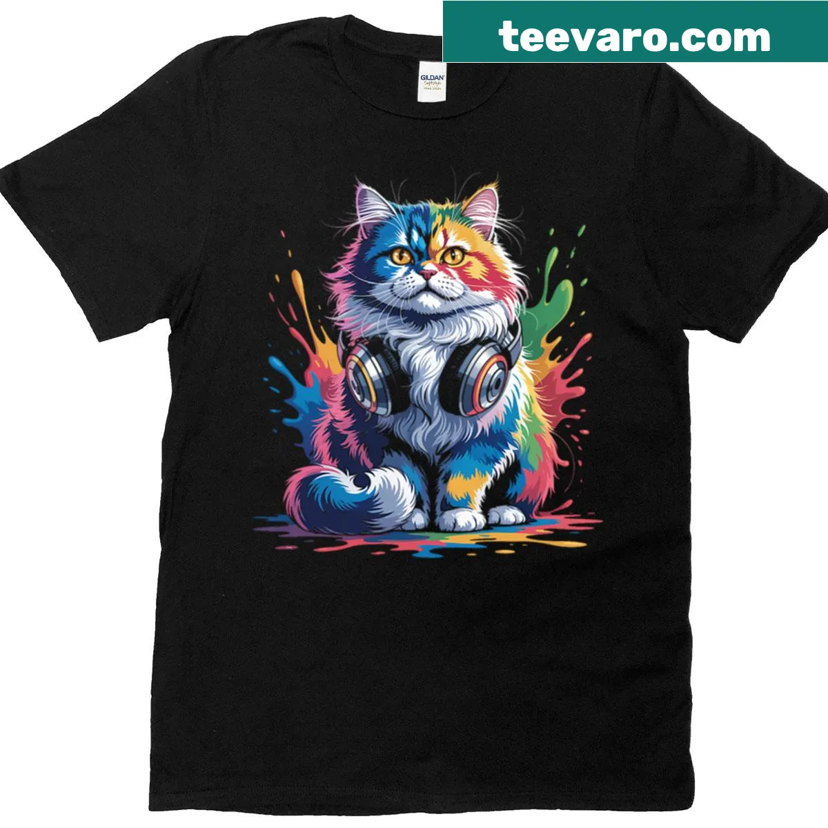 Illustration of a British Longhair cat with headphones on a T-shirt. — on a men's t-shirt