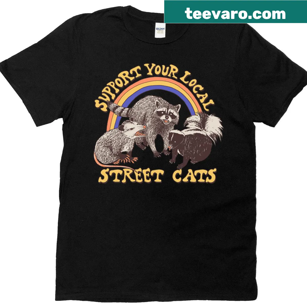 Illustration of playful street cats on a t-shirt — on a men's t-shirt