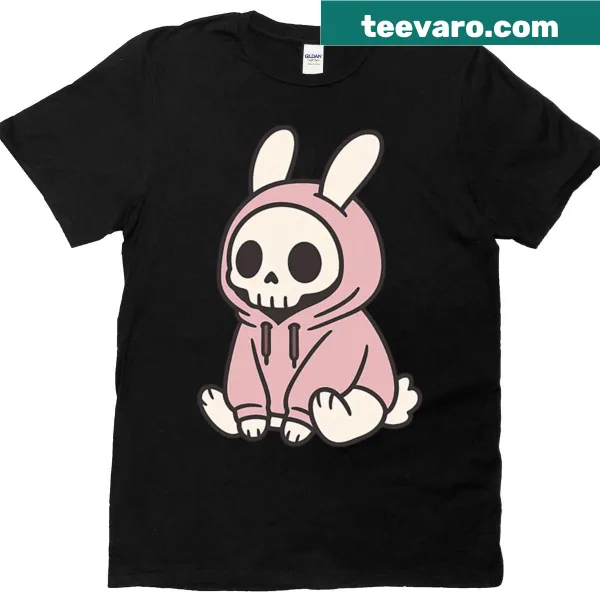Oversized T-shirt with a soft goth undead bunny illustration