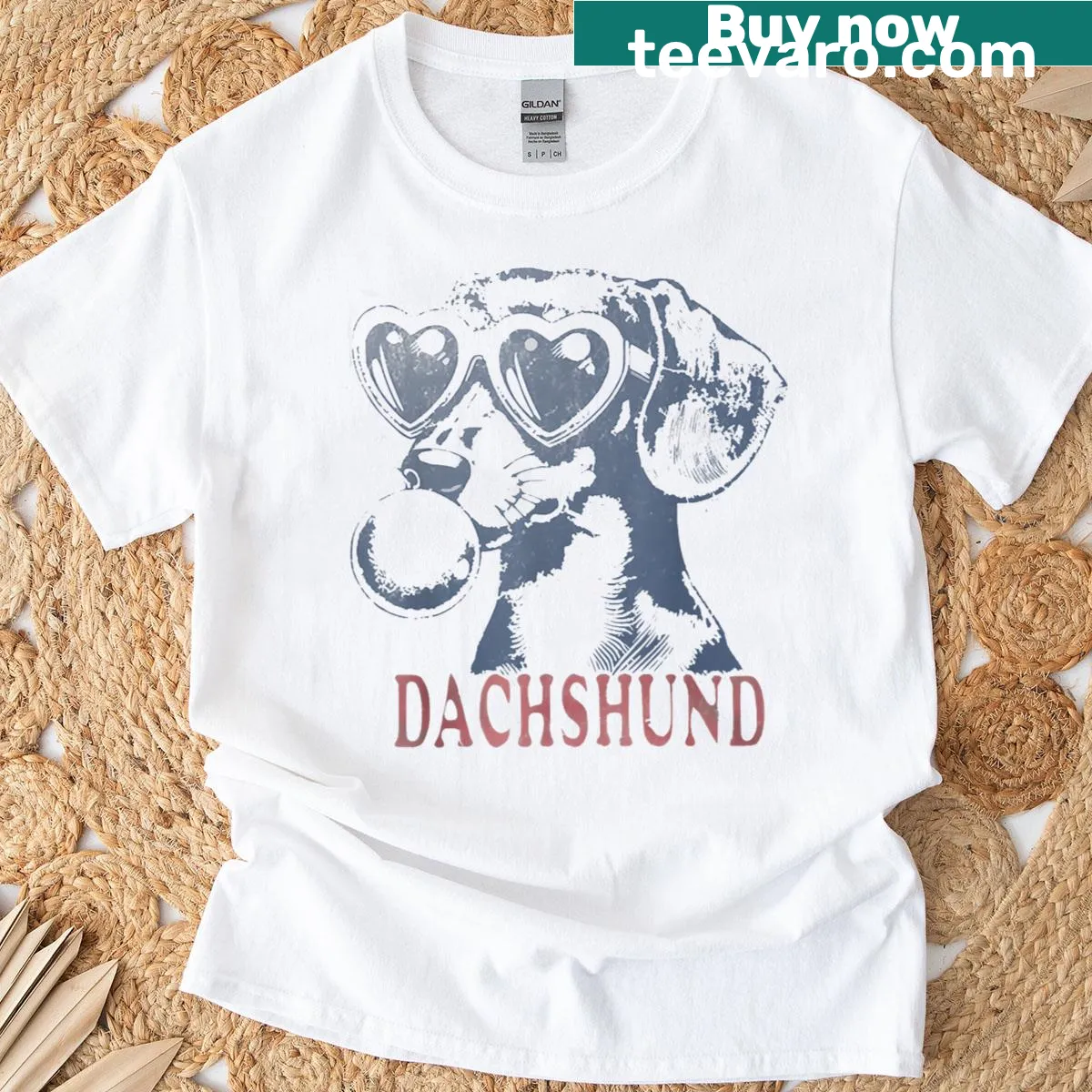 Cute dachshund with heart glasses and bubble gum graphic on a t-shirt — on a men's t-shirt